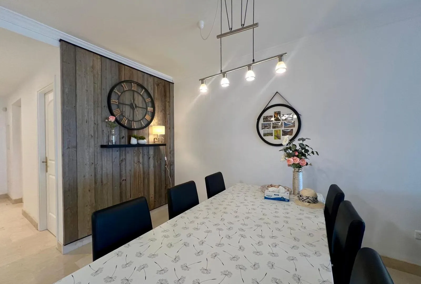 Santa Maria Village, Elviria, Marbella Apartment