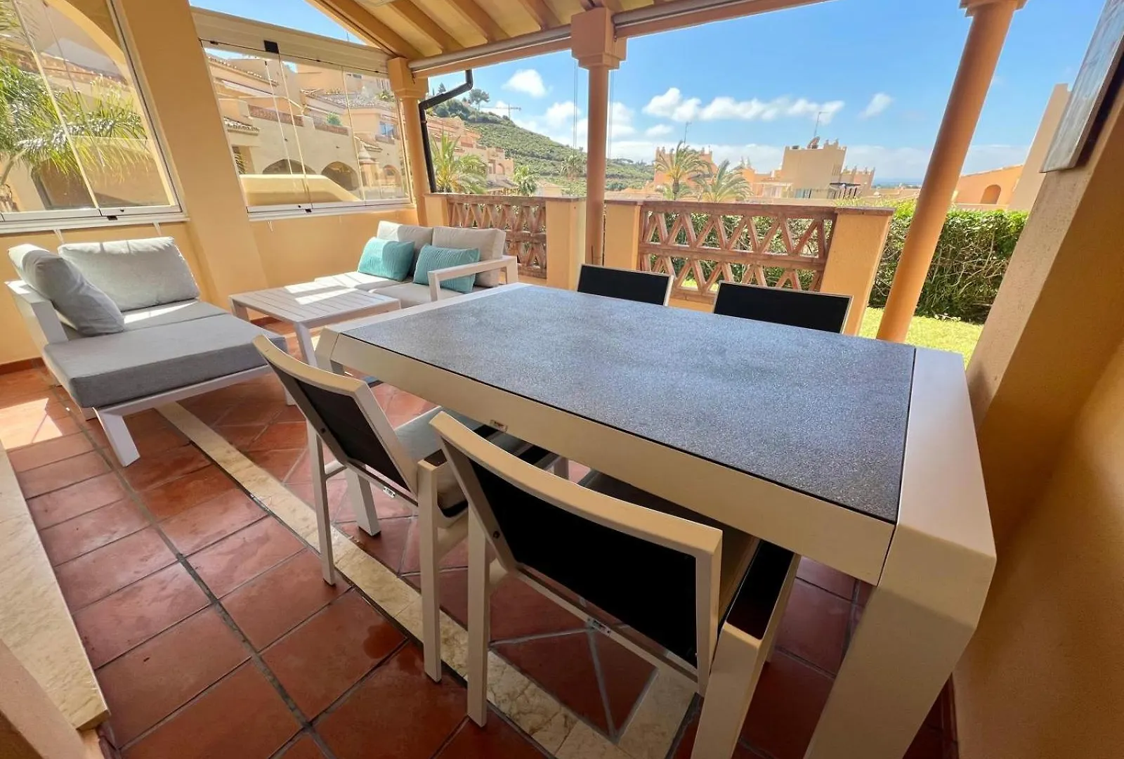 Santa Maria Village, Elviria, Marbella Apartment